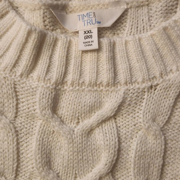 2 Cable Knit Sweaters Christmas Tree Green and Snow White - Picture 6 of 9